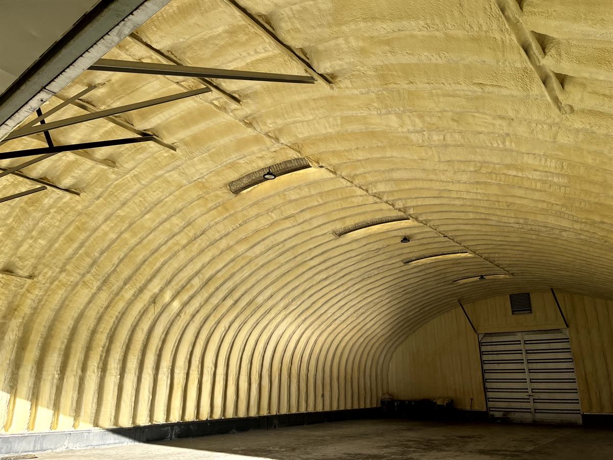 Sound attenuation and rockwool insulation in commercial hangar building